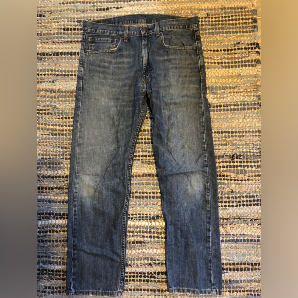 Men's Classic Straight Fit Blue Jeans